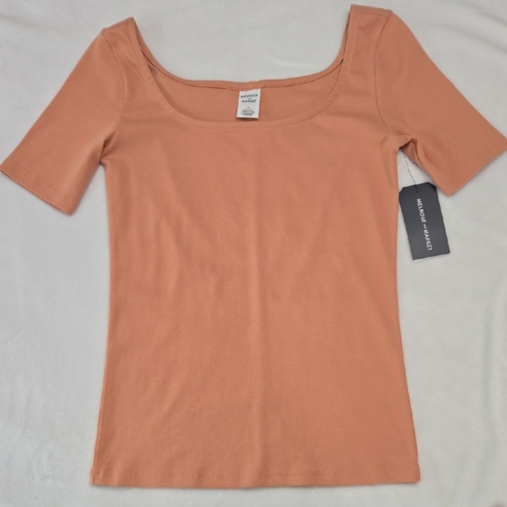 Melrose and Market Peach Fitted Short Sleeve Baby Tee‎, Size XS